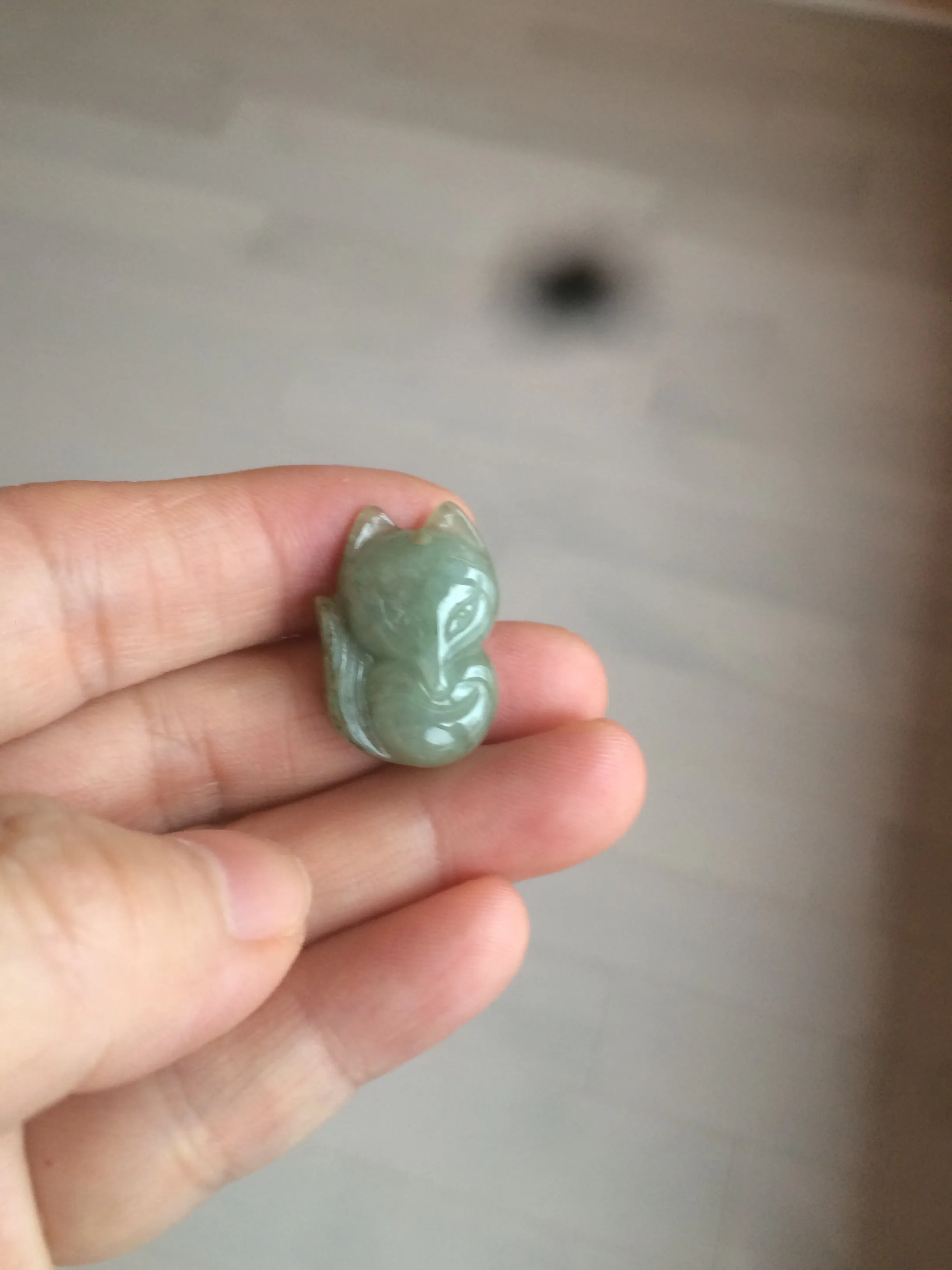 100% natural type A dark green/black jadeite jade fox pendant necklace C34