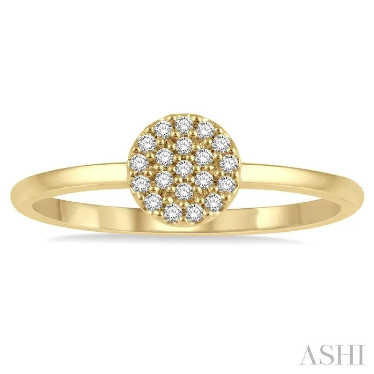 1/10 Ctw Disc Shape Center Round Cut Diamond Petite Fashion Ring in 14K Yellow Gold