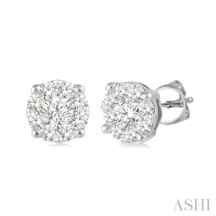 1/2 Ctw Lovebright Round Cut Diamond Stud Earrings in 14K White Gold