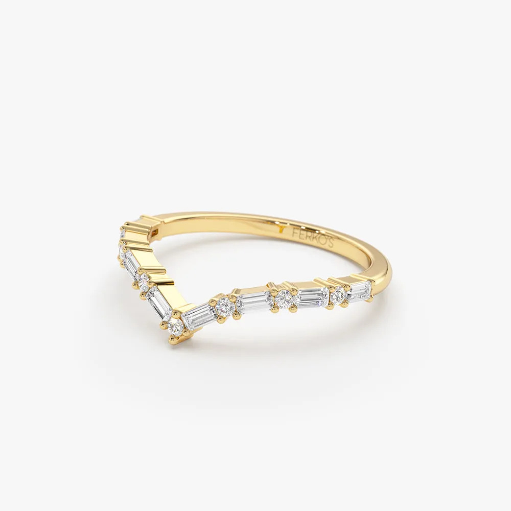 14k Baguette and Round Diamond Chevron Ring