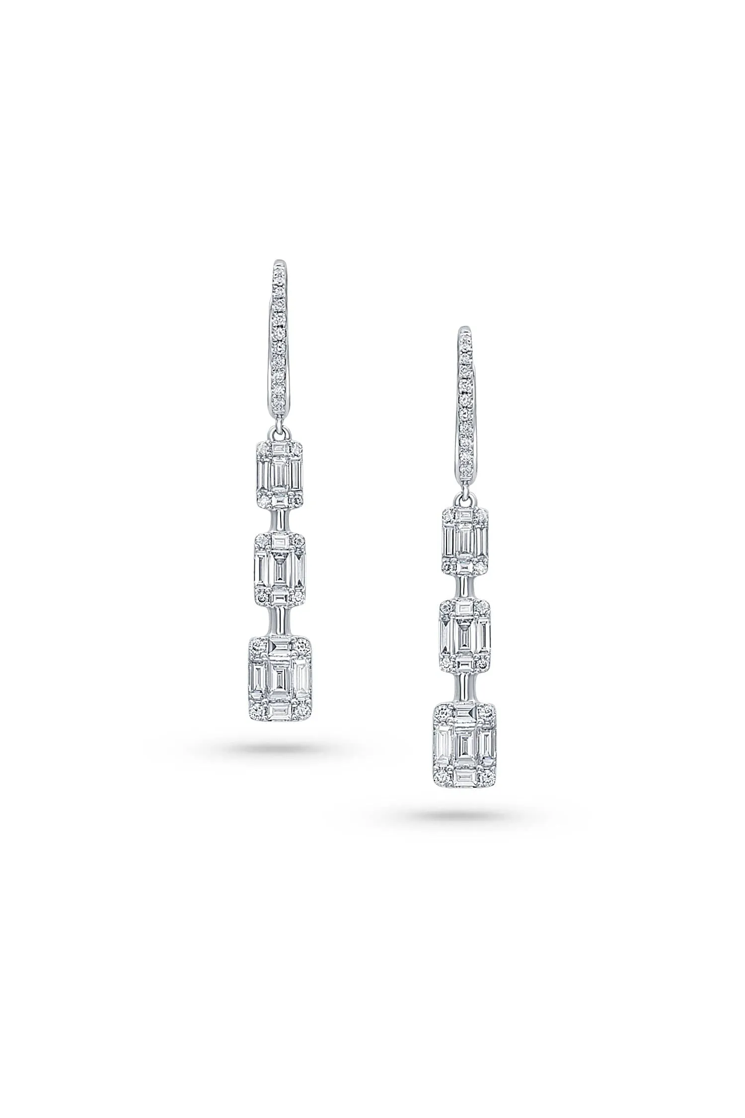 18 kt White Gold Baguette Diamond Cluster Earrings