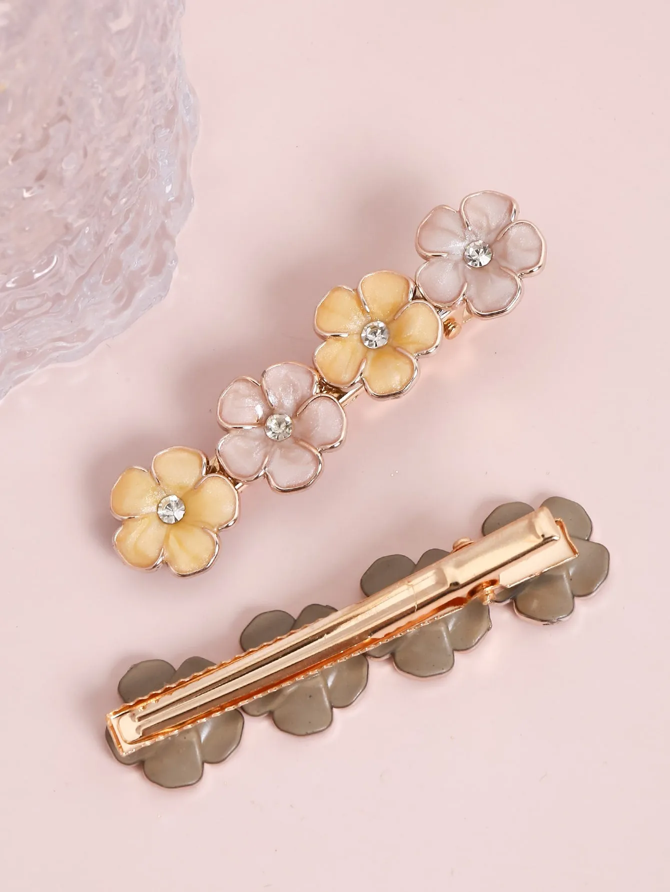 2pcs Rhinestone Detail Flower Decor Alligator Hair Clip for Women Barrette