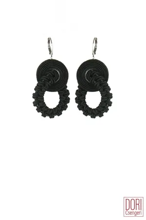 Amelie Day To Evening Black Earrings