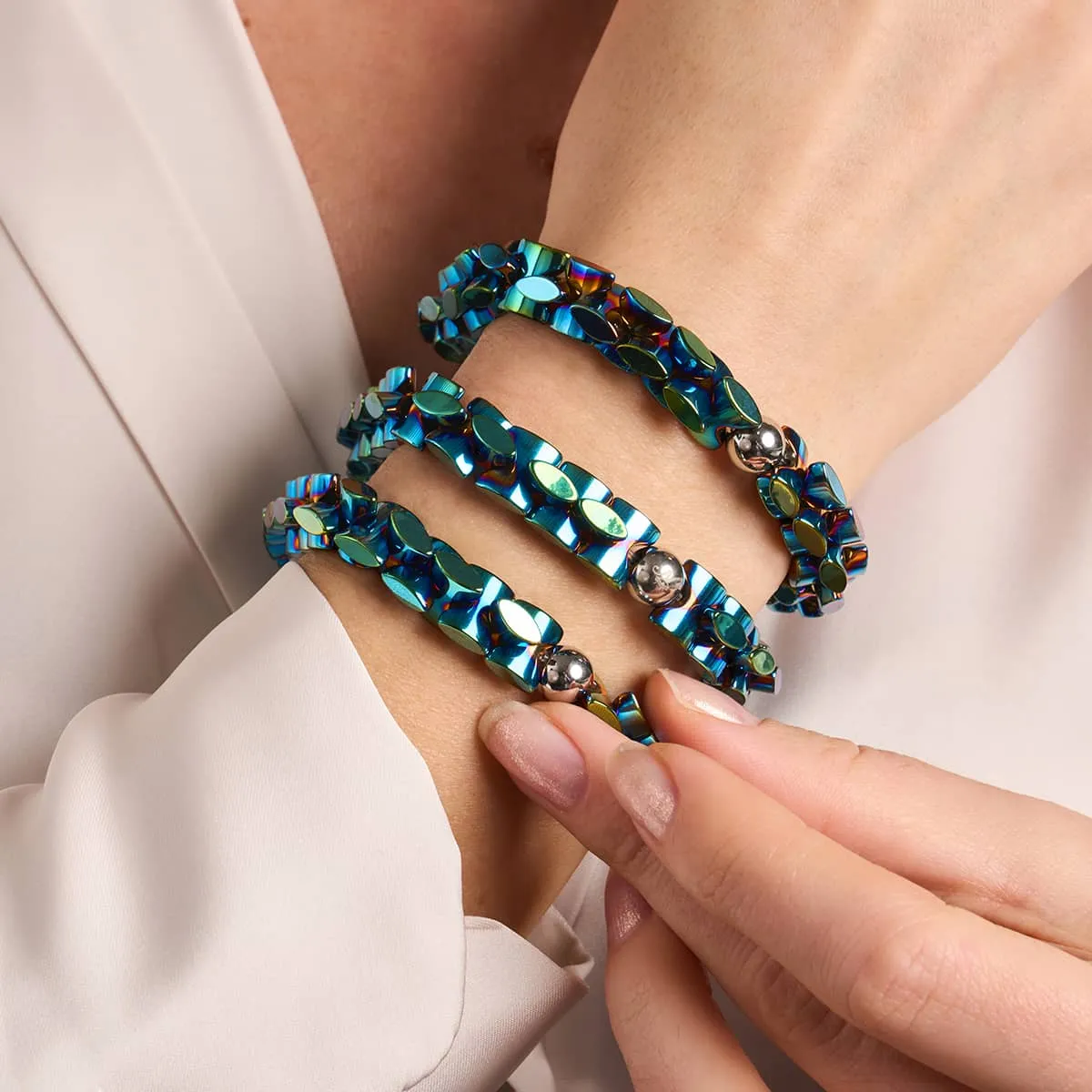 Blue Emerald | Monroe Links | Hourglass Bracelet