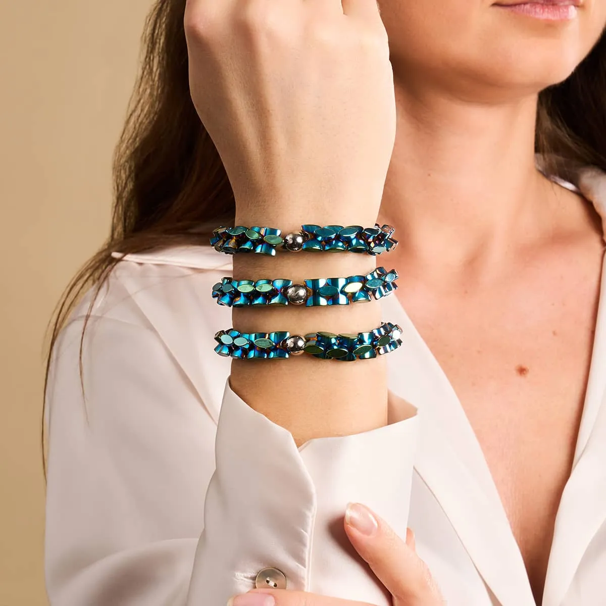 Blue Emerald | Monroe Links | Hourglass Bracelet