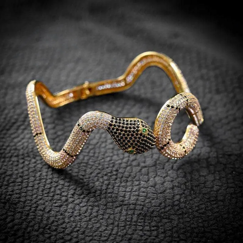 Custom Snake Bracelet in Yellow Gold