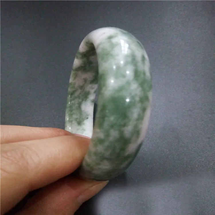 Jade Bracelet Floating Green Female Emerald