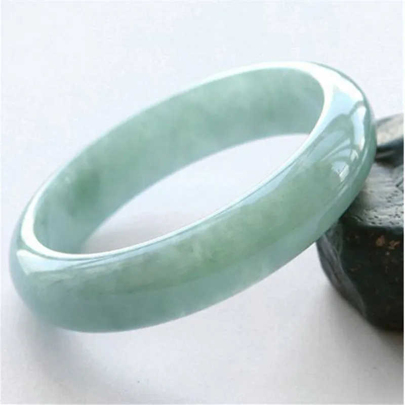 Jade Bracelet Floating Green Female Emerald