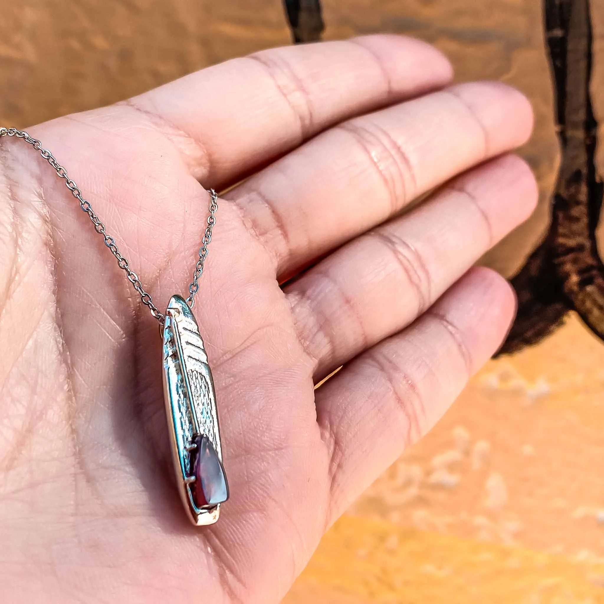 JANUARY Birthstone Paddle board Necklace in Garnet