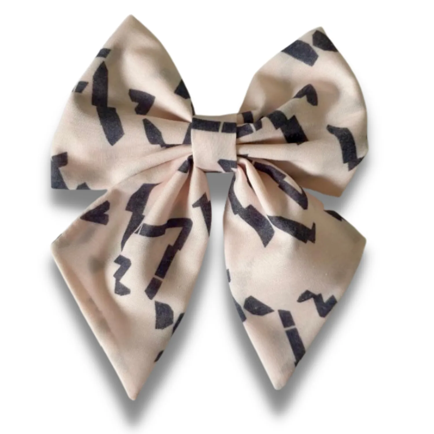 ‘Vert Amor’  Sailor Bow